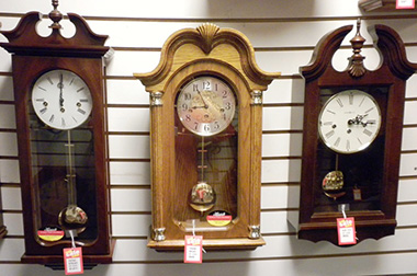 wall clocks for sale Northern VA